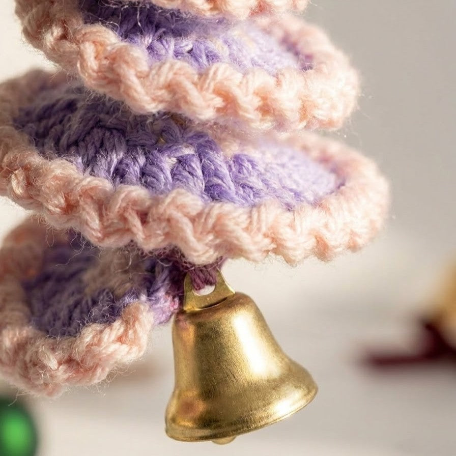 CHRISTMAS TREE WIND SPINNER PATTERN