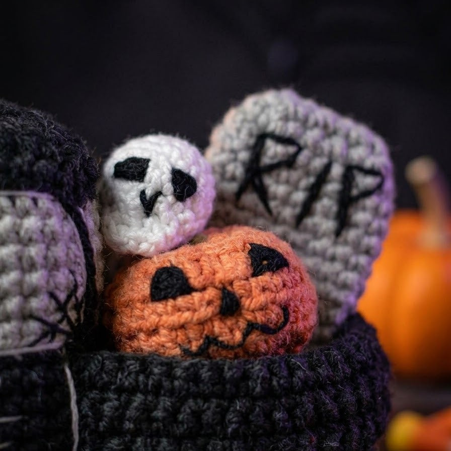 TRUCK HALLOWEEN CROCHET PATTERN